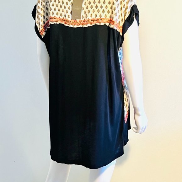 Anthropologie Akemi & Kin Boho Orange & Black Embroidered Sequins Top, M, NWT - Picture 8 of 10